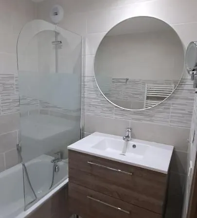 Apartment T2 Standing Confort Avec Balcon - Parking En Option Lyon